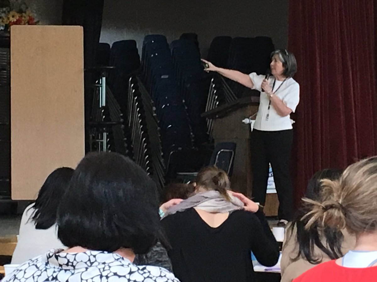 EsolFulton's tweet image. Debra Hopkins on Academic Discourse, Power Sentences, and Complex Text with ESOL Teachers! #LanguageDetectives #JuicySentences