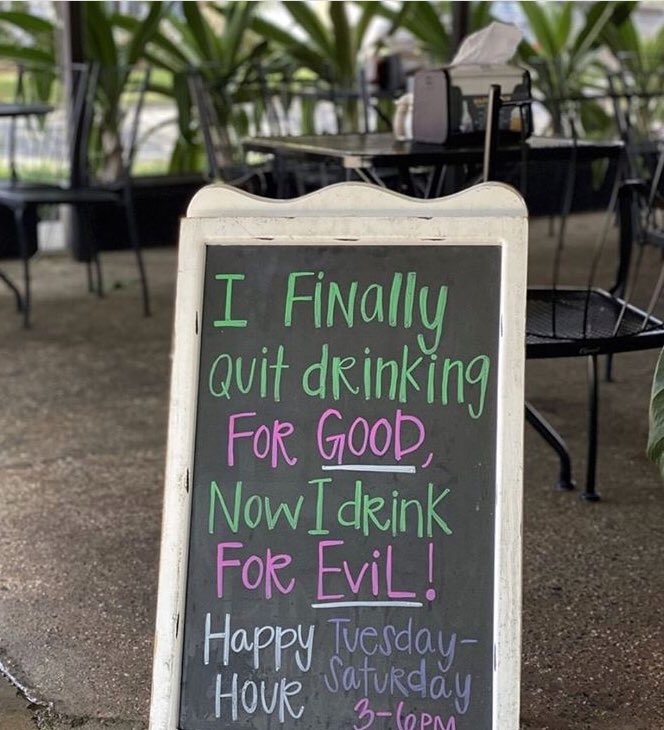 josephfotinos's tweet photo. Ah, New Orleans. How I love you. #neworleans #daydrinking #evildrinks #drinkingforevil https://t.co/agekmQPAoq