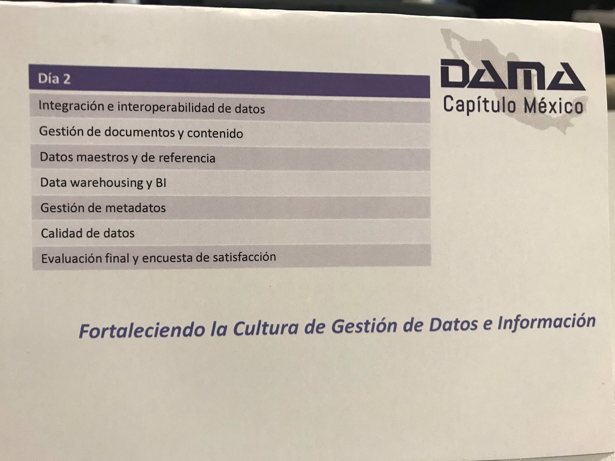 angie24ar's tweet photo. Hoy tome MetroBus, Metro y PumaBus ... llegue a mi segundo día de curso con todo la #Actitud 🤓
#damaweek #DAMAWEEK2019 #GestionDeDatos #DMBok2 #DAMAMx https://t.co/88jc8W0g1L