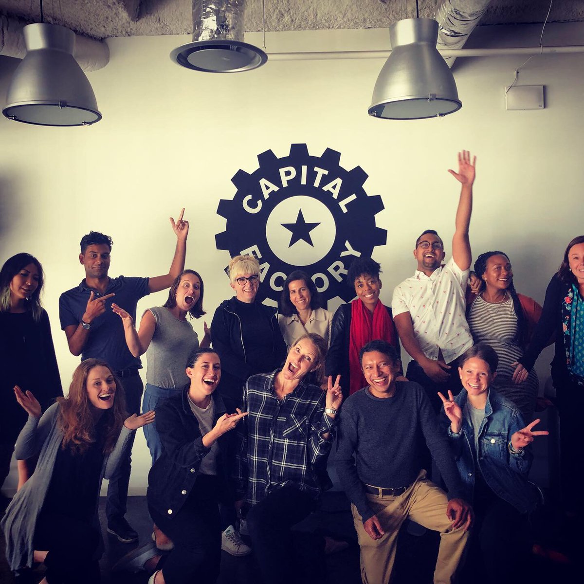 Michelson20MM's tweet photo. Excited to meet 20 innovative startups that are retraining workers for jobs of the future at @villagecapital and @AutodeskFDN’s forum in #Chicago. #futureofwork #EmploymentTech #HRTech @AspenInstitute @Microsoft @KTP_Careers @PennFoster https://t.co/qECJTZfpZ9