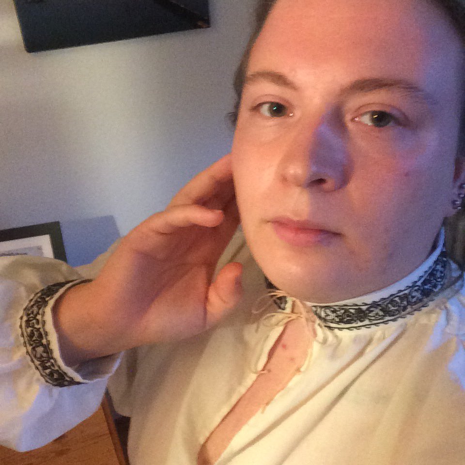 dolthalion's tweet photo. And Aziraphale’s shirt is done!  Next job, a mock up for his trunk hose so I can figure them out! https://t.co/UMhLuJ0K67
