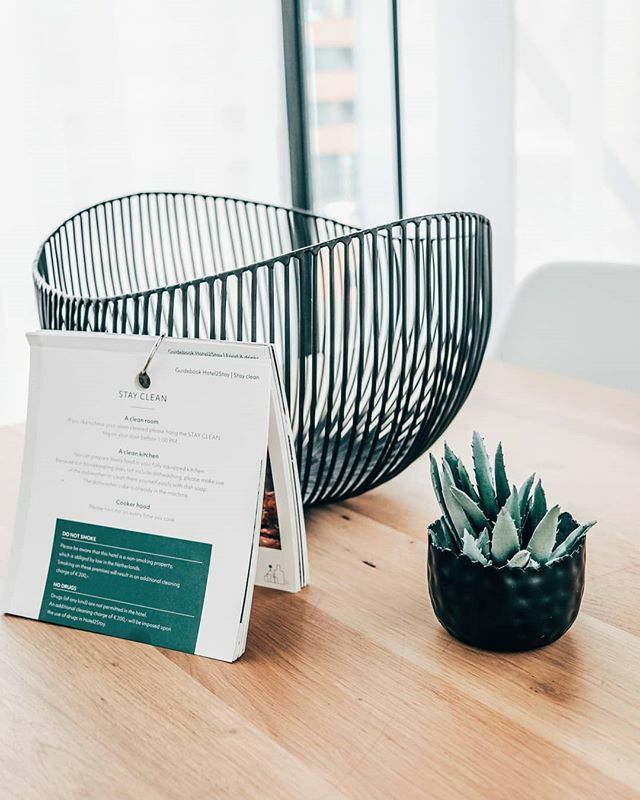 Hotel2Stay's tweet photo. It's all in the details! 💅💖🌱
.
.
.
📸 by @lovethecontrary https://t.co/hgwTbhlN7q https://t.co/JumXdnJazo