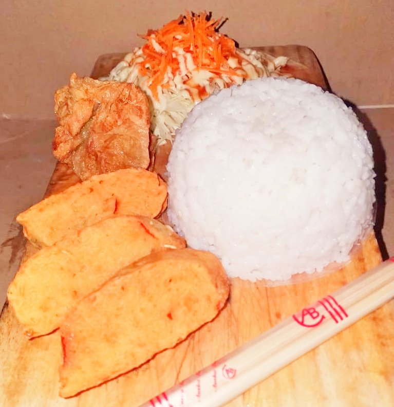 bunda_uta's tweet photo. Yang lapar malam - malam,, TAKOYAKEE masih buka 😉
Order lewat Gofood atau Grabfood yaaa..

#bento #grabfoodth #GrabFood #grab #gojek #Makanmakan #makanan #japanesefood https://t.co/irbnhP1e1h