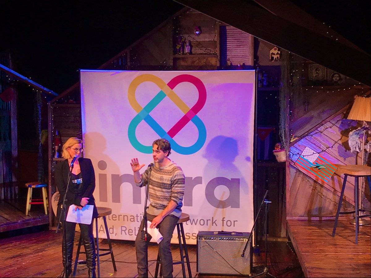 philippa_bear's tweet photo. An evening of extraordinary music for extraordinary good last night in aid of @INARAorg #SongsforSyria hosted by superhumans @secupp & @ThomasSadoski with incredible performances by @JasCephasJones @Stephen_Kellogg @morganajames π helping provide medical care to refugee children https://t.co/K0RjjYrzpL
