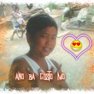 Ronfrompast's tweet photo. Hey its me
#2012ends
#Updated
#AnoBaGustoMo https://t.co/wRke5xk8IA