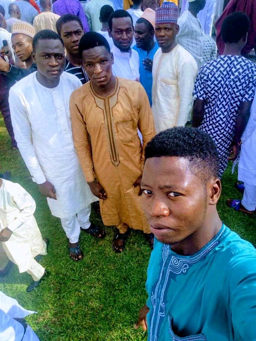 Ibrahim_Z_A's tweet photo. #NewProfilePickeep ur hope alive and never lose it faith https://t.co/YKhx3RB1W5