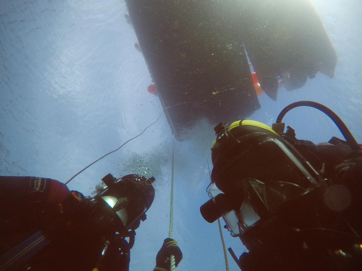 Great few weeks with <a href="/BordIascMhara/">Bord Iascaigh Mhara (BIM)</a> on the #CommercialSCUBADiving programme in NFCI, Castletownbere. Now onto the #SurfaceSuppliedDiving programme. More days like this at the decompression stop would be ideal. 🐙👌🐟