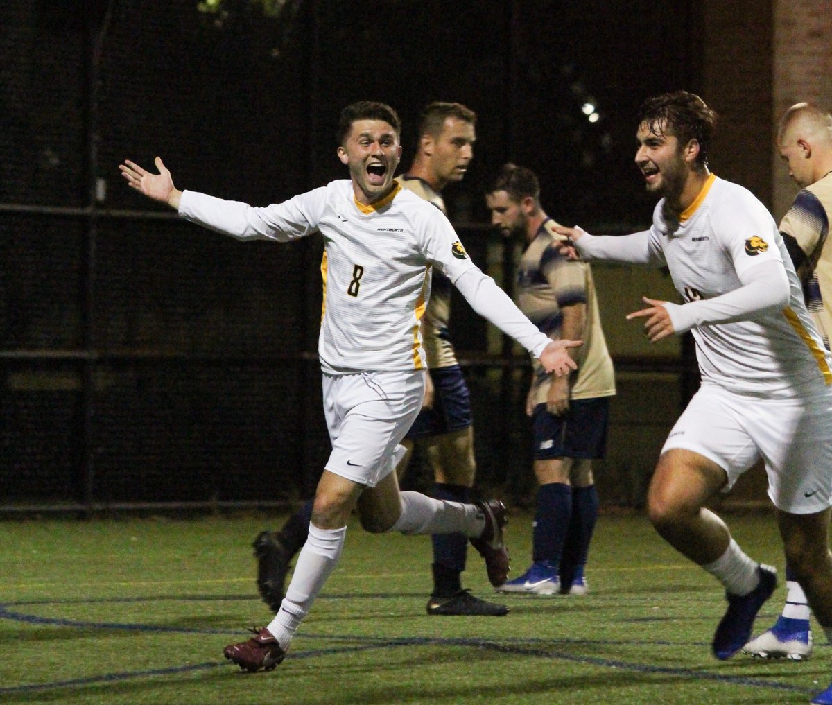 witathletics's tweet photo. Playoff season continues tonight for the Leopard men's soccer team as they head to Endicott for a @CCC_Sports semifinal

📍Beverly, Mass.
⏱️7:00 p.m.
📊📺https://t.co/q0A4nSAJ1Q

#CCCMSOC #d3soccer #goWIT https://t.co/CqhI0Z4Yb8