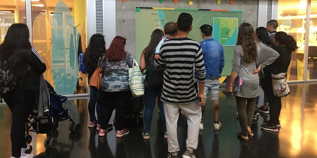 #TuristaEnMiCiudad El pasado viernes jóvenes del programa “Constructores territoriales en Derechos Humanos “ del <a href="/museo_memoria/">Museo de la Memoria | Rosario - Argentina</a> visitaron el <a href="/AcuarioRParana/">Acuario del Río Paraná</a>.