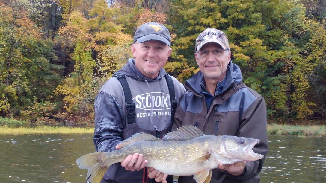 RedChildress's tweet photo. Another brute walleye from the Allegheny River

#bestrodsonearth
#stcroixrods https://t.co/Xnqz5EaPZj