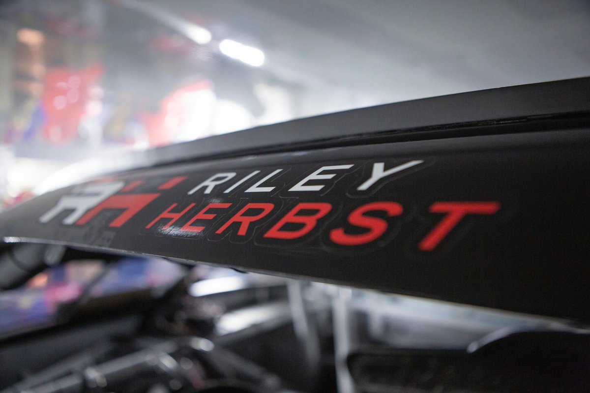 Joe Gibbs Racing tweet media