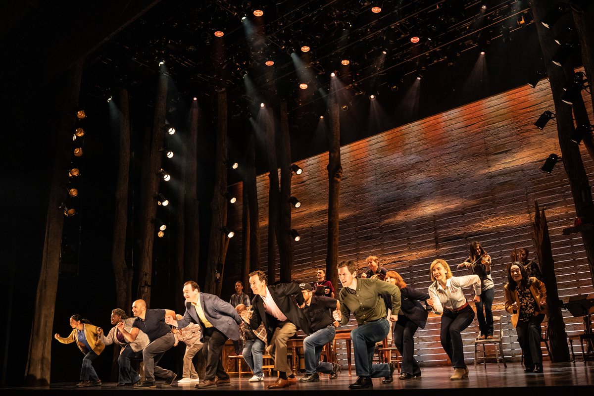 The COME FROM AWAY Tour cast on stage