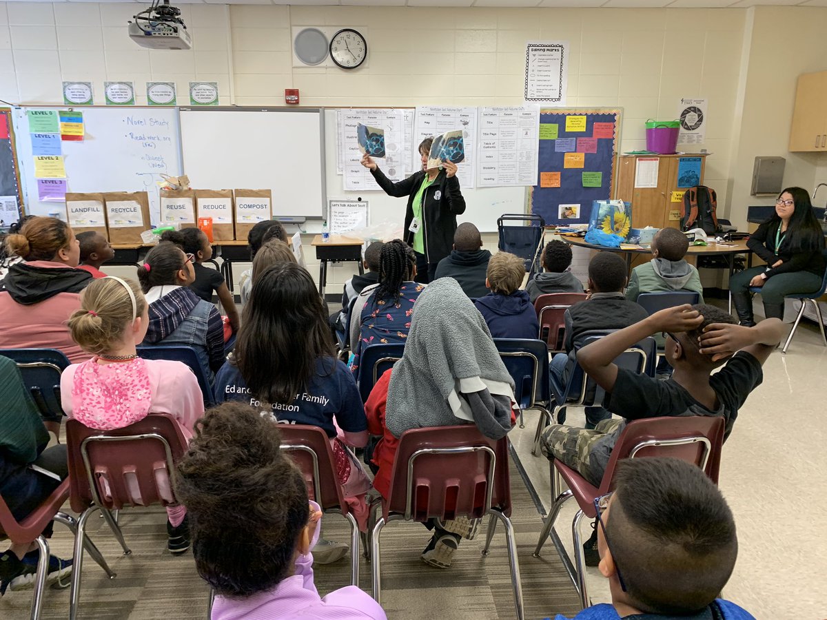 MissBsLearners's tweet photo. 5th graders loved their visit from DHEC today! They learned what can and cannot be recycled in Richland County, and were inspired to REUSE more of their trash! #studentaction @WindsorElem https://t.co/qlSZ52ytQk