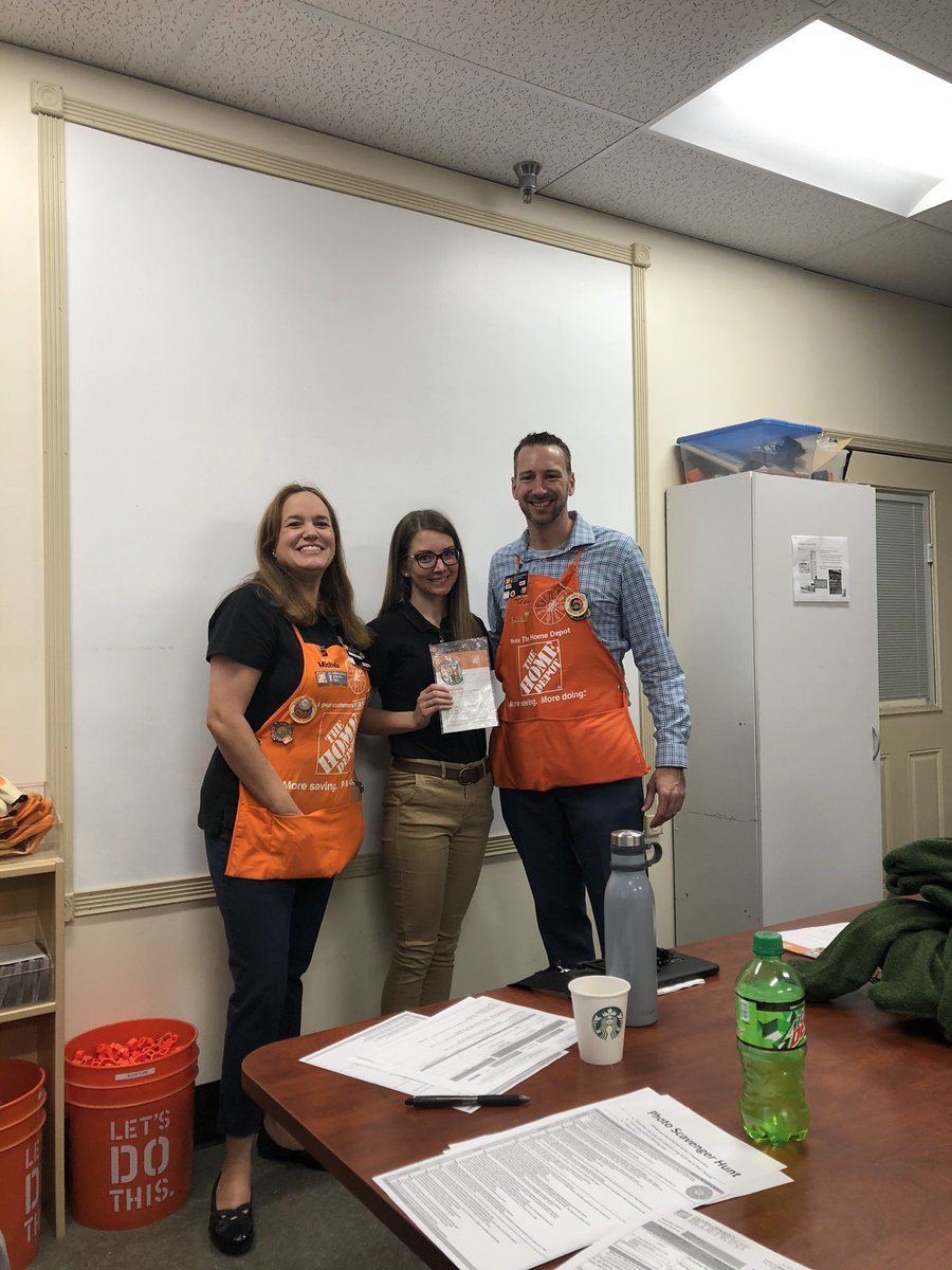 Way to go @AhuddlestonHD taking care of our people and our stores!! #oneteam <a href="/JohnGar22539201/">John Gardner</a> <a href="/earl_banks/">Earl Banks</a> <a href="/jefflimle/">Jeffery Limle</a> <a href="/mlp814/">Michele</a> <a href="/collom_craig/">Craig Collom</a> <a href="/TroyD175/">Troy</a> <a href="/HinckJ/">Mike Hinck</a>