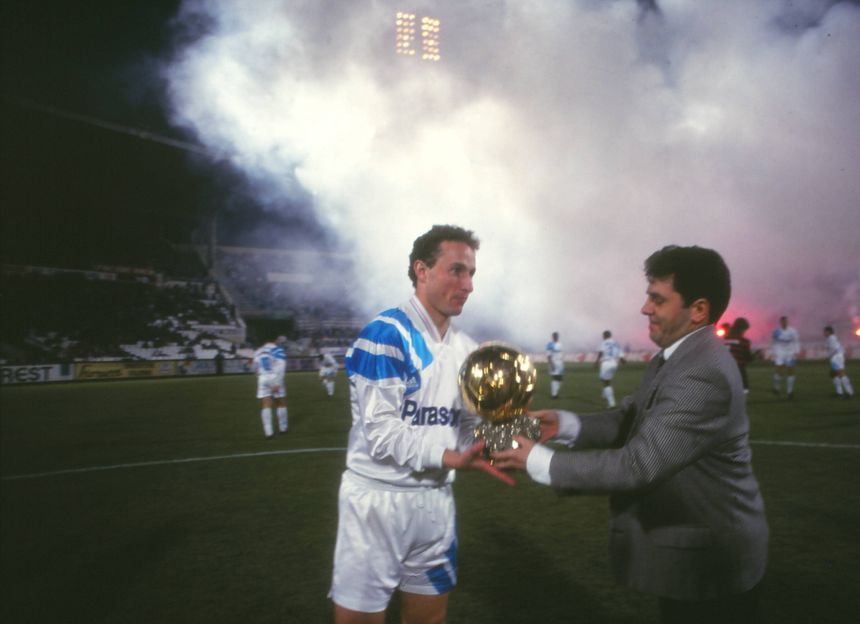 Happy birthday Jean-Pierre Papin(born 5.11.1963)  