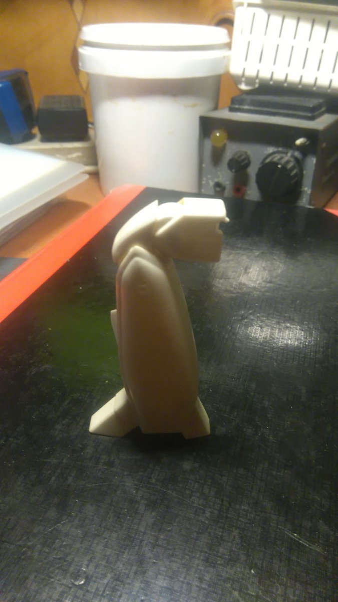 1/72 ハセガワ VF-1 バルキリー 腳關節改造可動