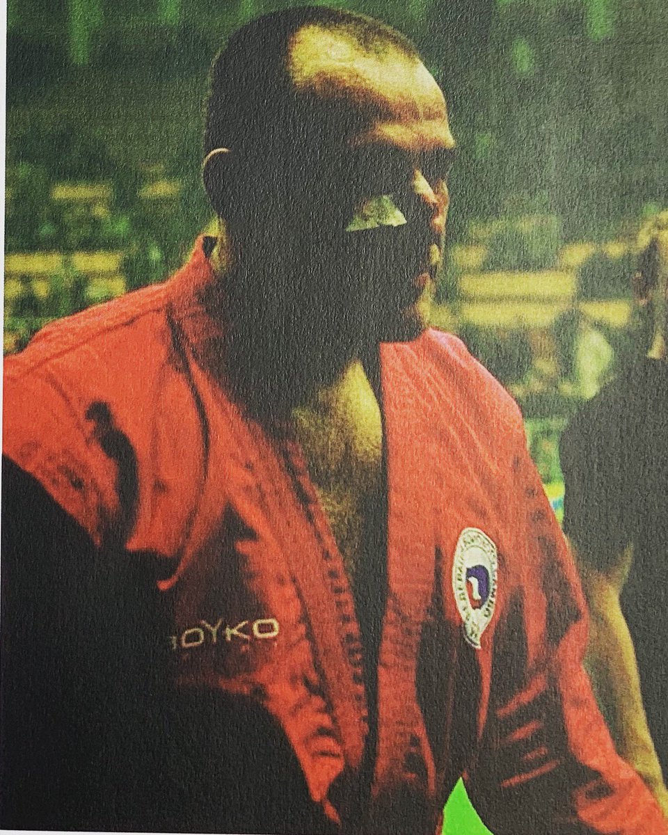 oleynikufc's tweet photo. Old time, old picture, old warrior, young heart 💪😎 Combat Sambo
Старое фото, старые времена, старая школа, молодые - сердце и душа!
#самбо #олейник #мма #победа #oleynik #mma #sambo #combatsambo #oldschool #firstroundmanagement https://t.co/WlqmAfmlSn