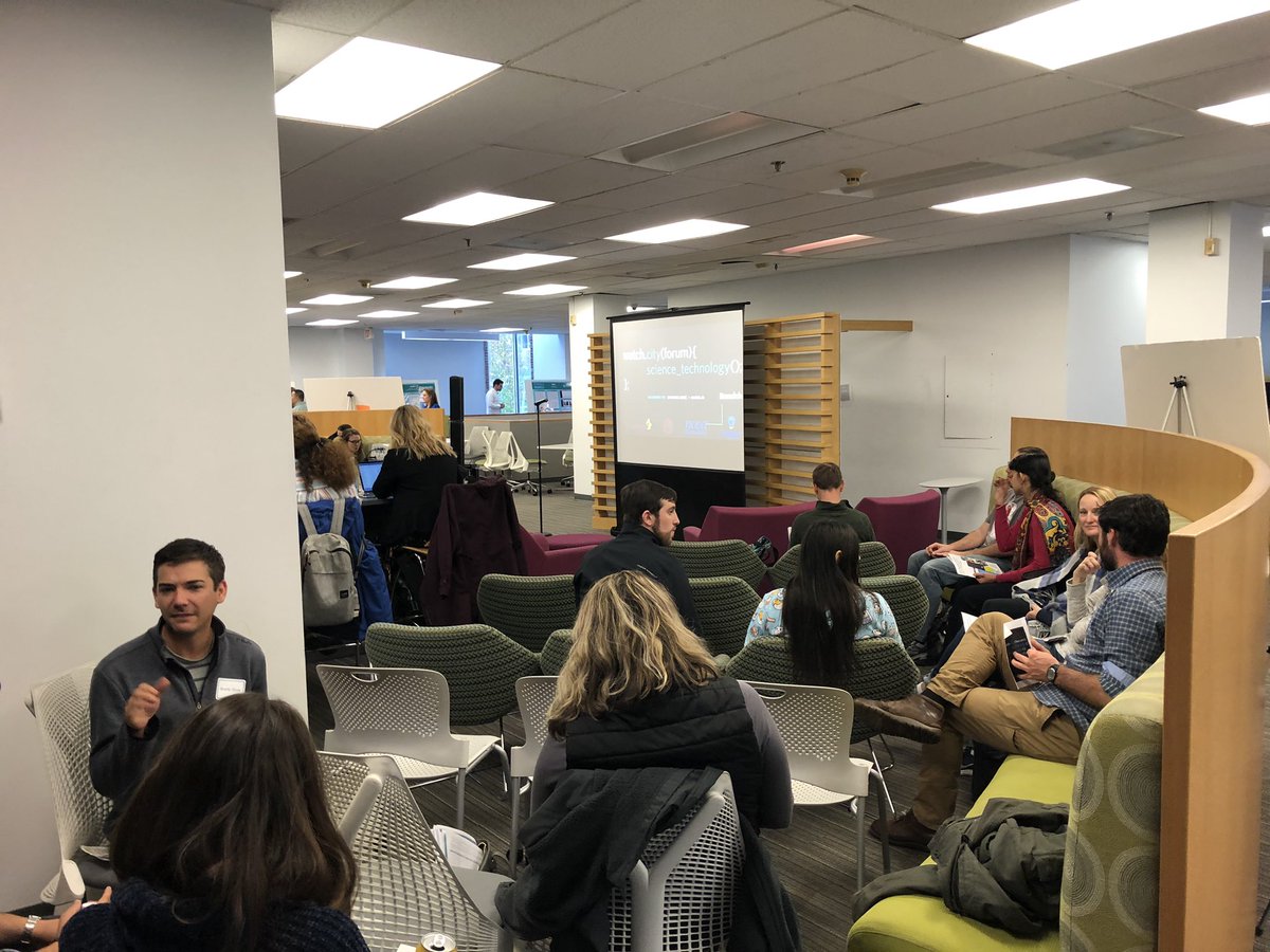 Exciting talks in motion at the <a href="/SciLinkR/">SciLinkR</a> launch party #storiesinscience <a href="/BrandeisMRSEC/">BrandeisMRSEC</a> <a href="/DrAniqueOM/">Anique Olivier-Mason</a>