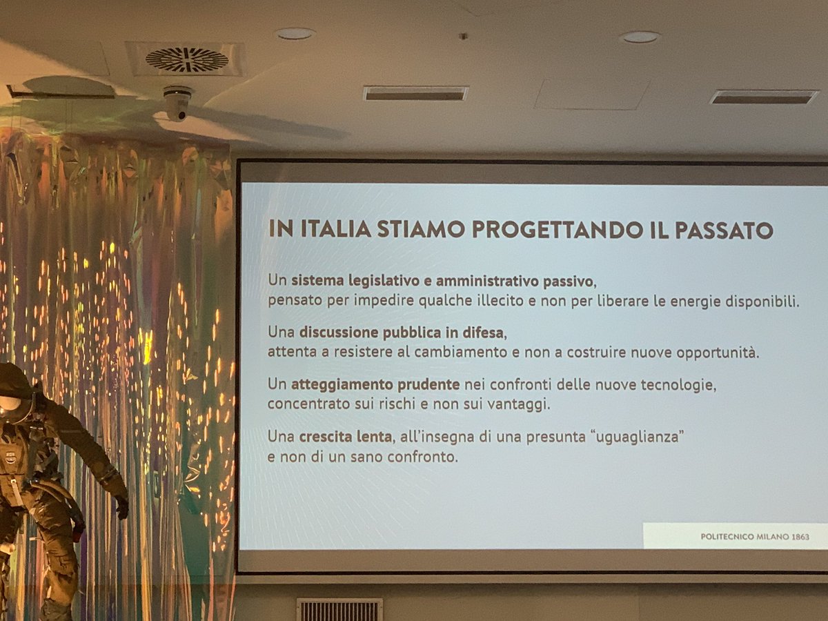 I colleghi del <a href="/polimi/">Politecnico di Milano</a> la toccano piano.