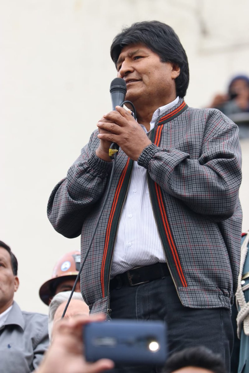 #EnVivo | Presidente <a href="/evoespueblo/">Evo Morales Ayma</a> desde #LaPaz:  El pueblo nuevamente triunfará para garantizar esta democracia, para garantizar la igualdad.