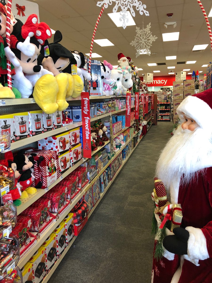 #merrychristmas #D3FinishStrong store 7567 D22-05 ⁦<a href="/srgamrat/">Steven Gamrat</a>⁩