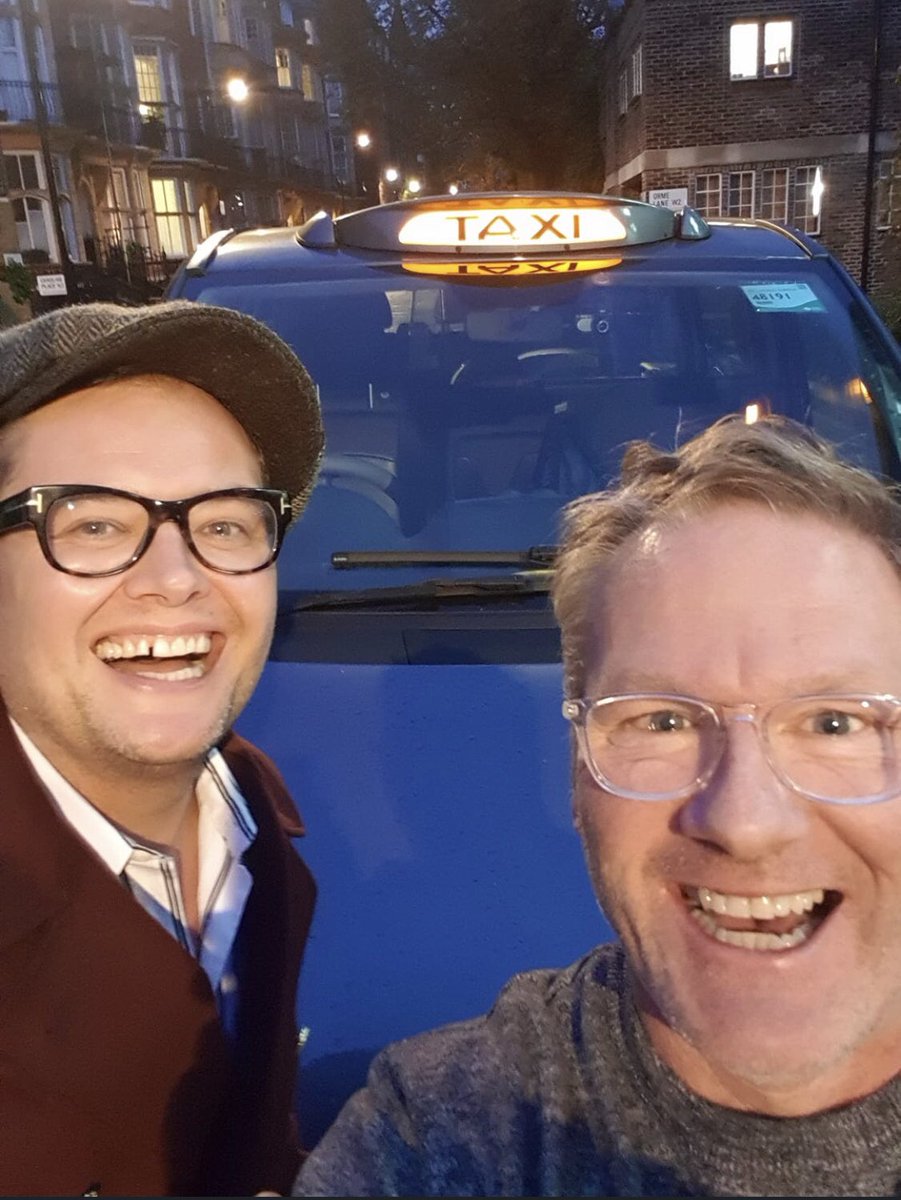 SaveTaxi's tweet photo. Thanks Alan @AlanCarr for supporting #London #blacktaxis 👍👍#Savetaxi https://t.co/Ec0zoJ08z9