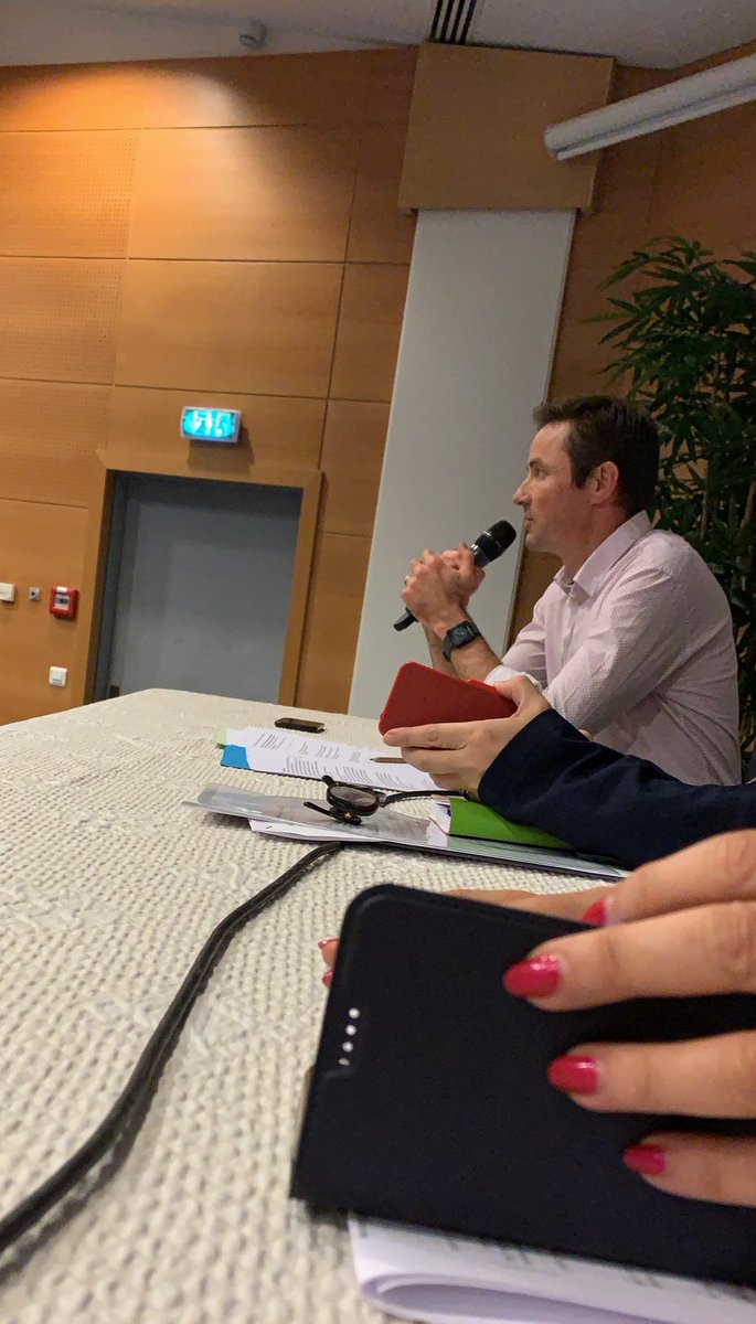 Alexis Vdv (@vdvalexis) on Twitter photo Bravo au Dr <a href="/PYCollartDutill/">Pierre-Yves Collart Dutilleul</a> pour la mise en place de la Cellule d’écoute à la faculté d’odontologie de <a href="/umontpellier/">Université de Montpellier</a> . Témoignage ce soir lors de la première table ronde : Relations Enseignants/Enseignée : une relation à risque avec <a href="/McSordino/">Marie-Christine Sordino</a>, Agnès Fishard Caroll Bravo au Dr <a href="/PYCollartDutill/">Pierre-Yves Collart Dutilleul</a> pour la mise en place de la Cellule d’écoute à la faculté d’odontologie de <a href="/umontpellier/">Université de Montpellier</a> . Témoignage ce soir lors de la première table ronde : Relations Enseignants/Enseignée : une relation à risque avec <a href="/McSordino/">Marie-Christine Sordino</a>, Agnès Fishard Caroll