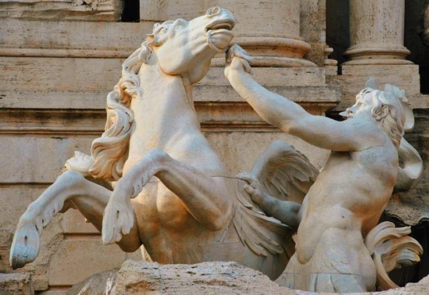 syiphee's tweet photo. Trevi Fountain in Rome, Italy https://t.co/UwFrBSVDR8