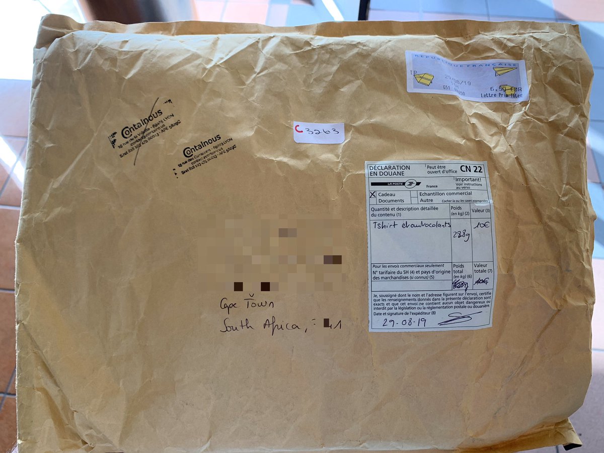 ruanbekker's tweet photo. Super excited! Got some gifts from @containous this morning in the post, all the way from Lyon, France! 

You guys are the best! Thank you so much!! ❤️💪

#containous #traefik #swag #thankful @traefik https://t.co/ndxbStAUtu