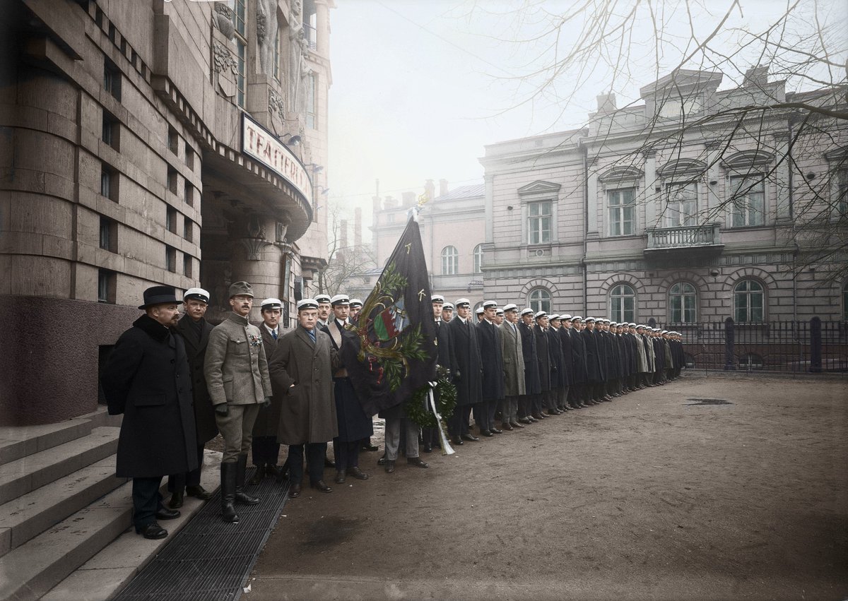 It was the Veterans of these wars that founded the Academic Karelia Society in Helsinki in the February of 1922. At first the goals of AKS were the helping of refugees in Finland and spreading the pan-Finnic ideology to neighboring tribes. 7/42