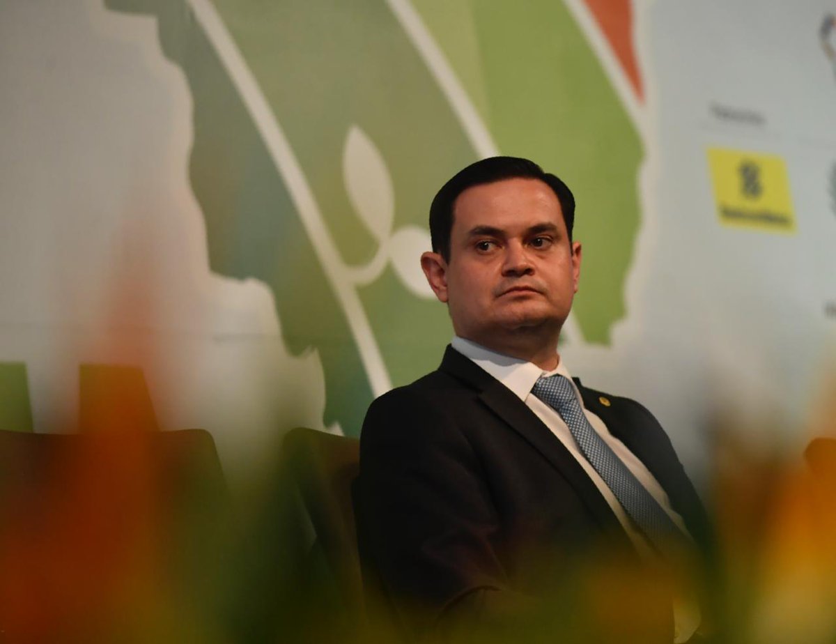 SistemaCNA's tweet photo. “É fundamental uma reforma tributária que atenda as necessidades do Brasil para promover o crescimento econômico de maneira sustentável”
Renato Conchon, coord. do Núcleo Econômico da CNA. #CBGA2019 https://t.co/kV9amDeGyx