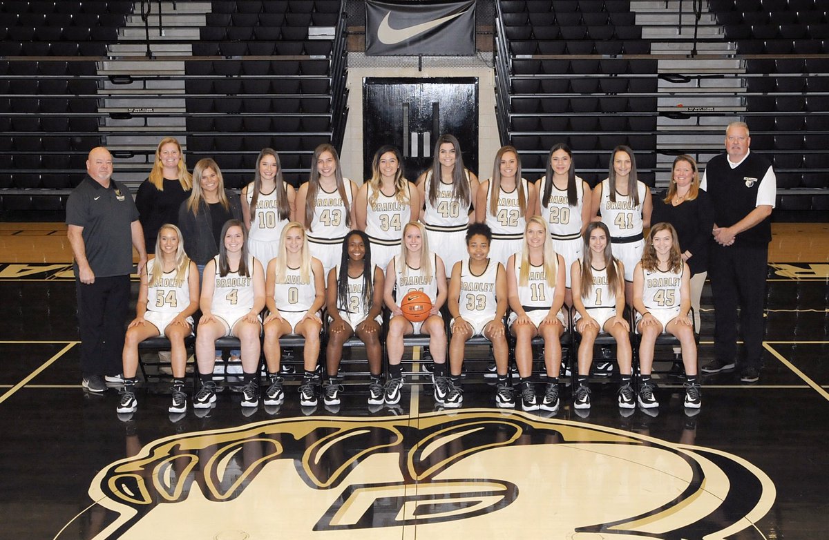 Your 2019-2020 Bearettes. 🖤💛🏀