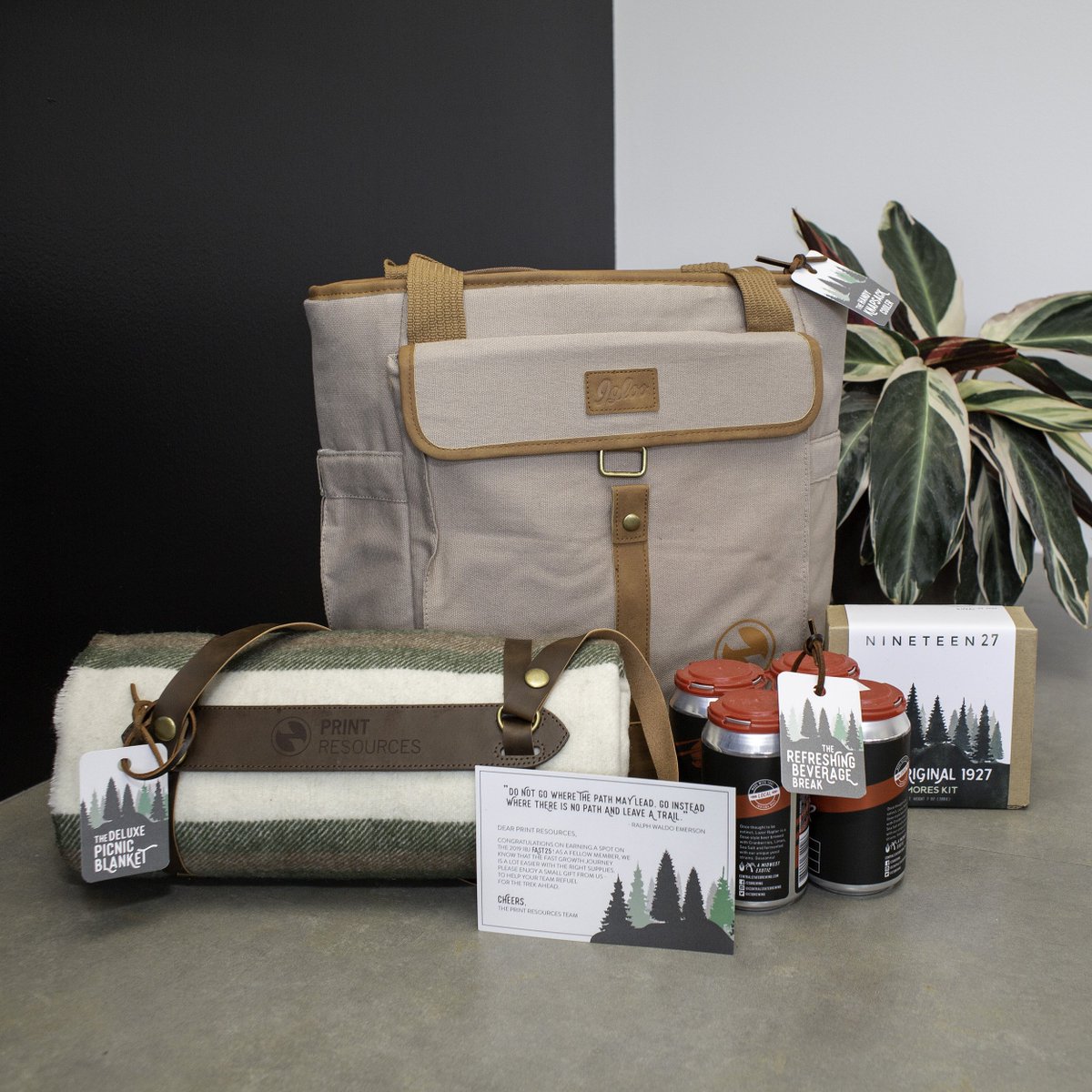 VisualRx's tweet image. Helping Print Resources (@printindy) with some #design work to enhance their IBJ Fast 25 Kits! I really like how it turned out :D

#graphicdesign #promoproducts #smallbusiness #indy #print #marketing #teamwork