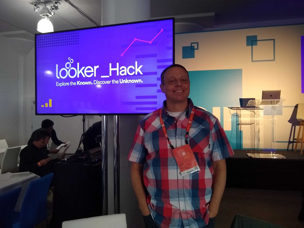 bytecodeio's tweet image. Bytecode's @drinkdata leading our @lookerdata #Looker_hack effort! #JOINdata