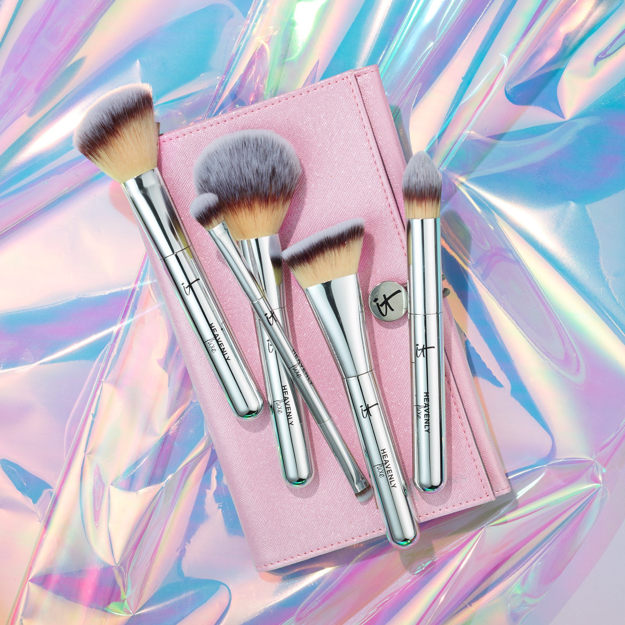 IT Cosmetics on Twitter "The gift that is sure to impress any makeup