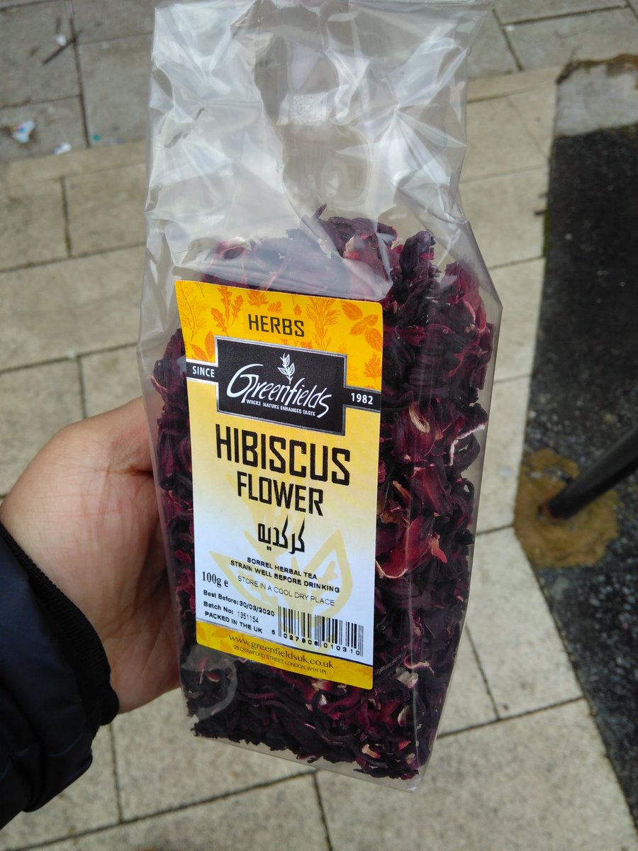 zakielsalahi's tweet photo. @SudanEdinburgh
Bopping round Pilton today, what did I spot in the shell of Pennywell Arcade?
Karkade!!
Man, I've not had that delicious, nutritious drunk in years...Mmm mmm
(Shaking hands w/cashier &amp; customers, I was so happy!)
'Sobo'/'Zobo' in Nigeria,
'Hibiscus' in English. https://t.co/AsgMxcuv53