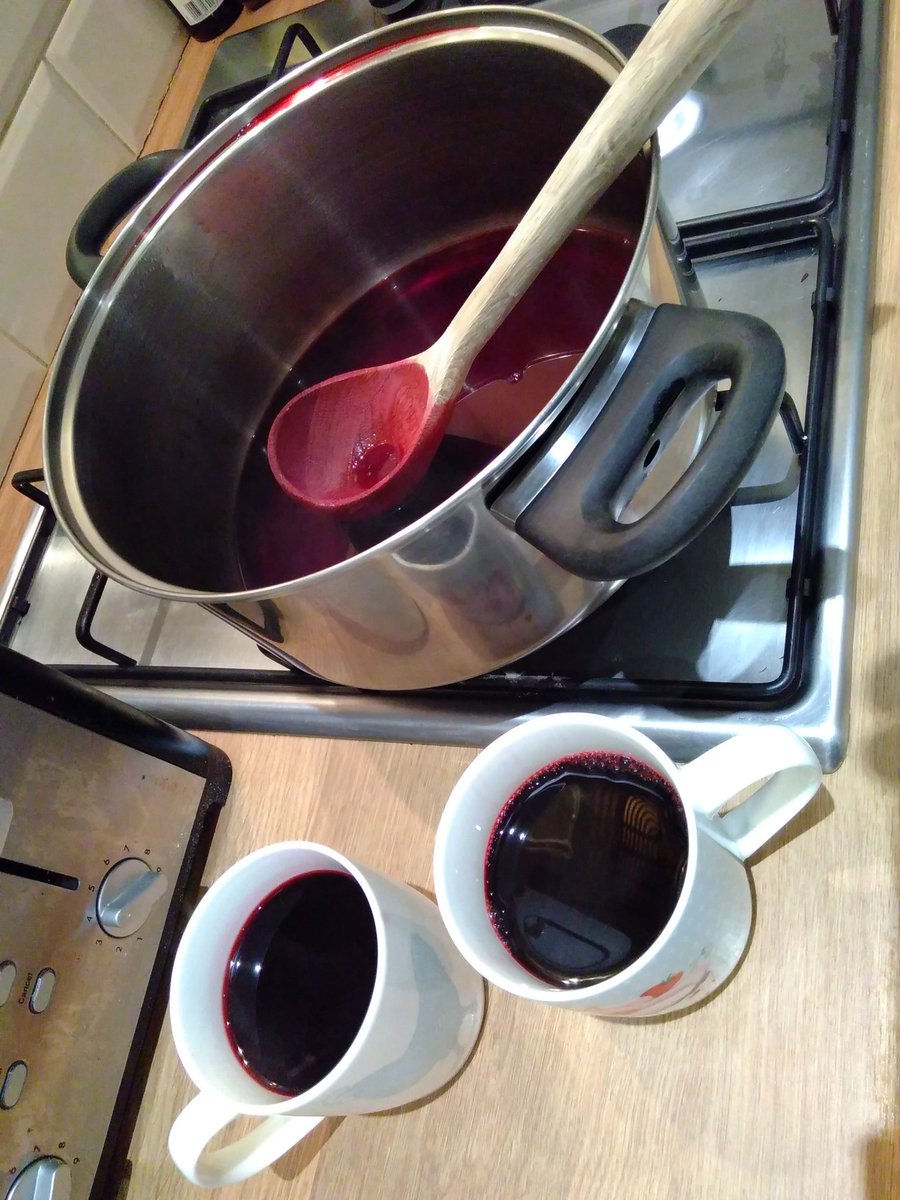 <a href="/SudanEdinburgh/">Sudanese Community</a>
Bopping round Pilton today, what did I spot in the shell of Pennywell Arcade?
Karkade!!
Man, I've not had that delicious, nutritious drunk in years...Mmm mmm
(Shaking hands w/cashier &amp; customers, I was so happy!)
'Sobo'/'Zobo' in Nigeria,
'Hibiscus' in English.