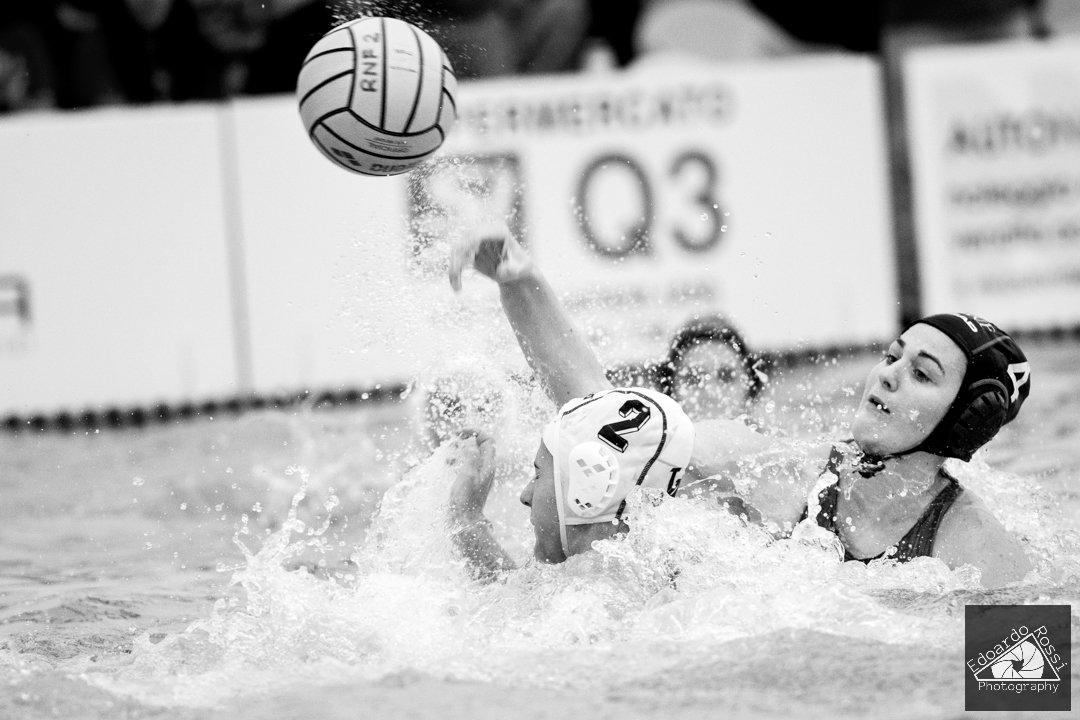 edz123459's tweet photo. Vela Nuoto Ancona -  Rari Nantes Florentia - Pallanuoto Femminile A1 #pallanuoto #waterpolo #pallanuotofemminile #pallanuotoseriea #pallanuotoseriea1 #waterpologirls #waterpolowomen #rarinantesflorentia #velanuotoancona https://t.co/9nneVoABee