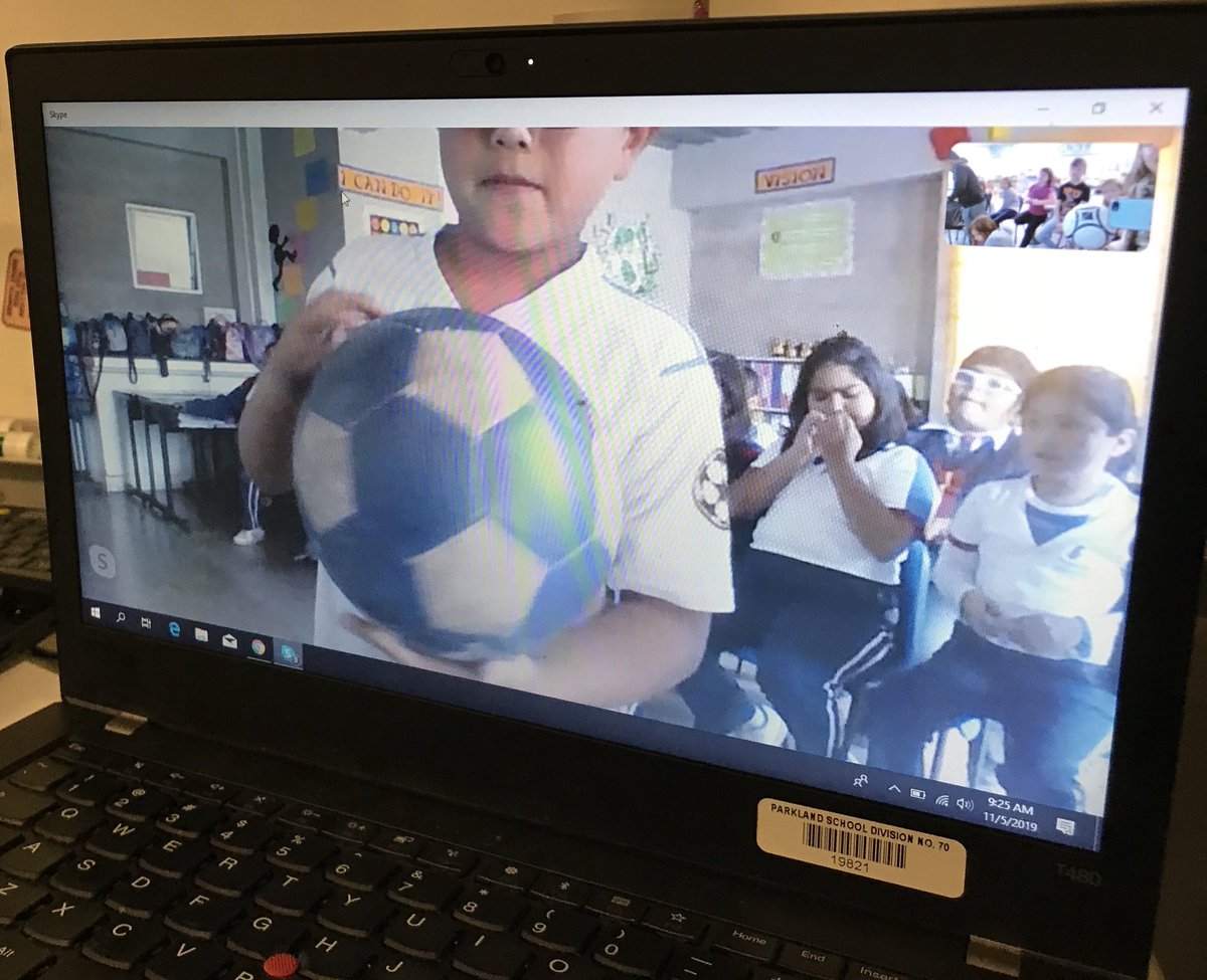 MrsHoldensclass's tweet photo. Today #MSFTGlobalConnect gave us the chance to connect with another class from Peru. Our mystery animal was a polar bear - theirs, a guinea pig. Also discussed the difference between football and soccer. Thanks for the fun! @RominaGilV #prescottpsd70 https://t.co/PicUV4Yvmc