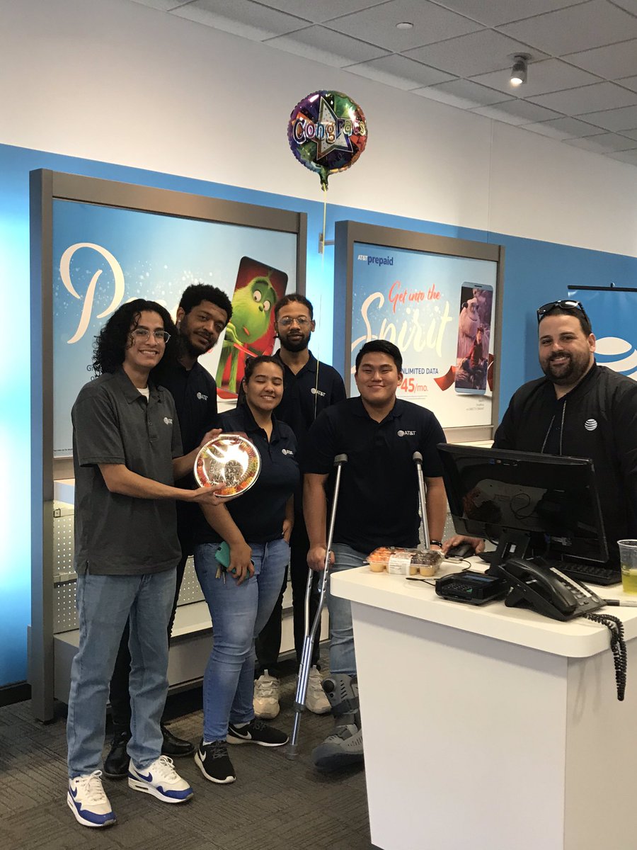 It was a hat trick day today celebrating Waltham, Medford and North Andover’s Business Expert Status!  Congratulations!  Need business service stop by and say hello!  #attbizlife #Fieldmarketingnation <a href="/jp_shanahan/">Jonathan Shanahan</a> <a href="/pnixnix/">Peter Nixon</a> <a href="/Jamestacuff1/">Jamestacuff</a> <a href="/fentonmark/">Mark Gooch</a> <a href="/Alext424A/">Torres</a> <a href="/jackmoan/">Jack Moan</a>