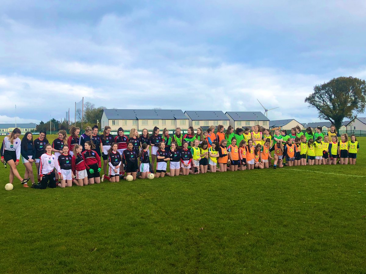 MungretCCPE's tweet image. Busy sporting day today for @mungretcc with @LadiesFootball @lidl_ireland blitz hosted excellently by TYs @CastletroyC Our girls had a ball 🤗 1st year boys had a great day @Vball_Ireland spikeball competition, qualifying for regional finals! #allgo #activeschools
