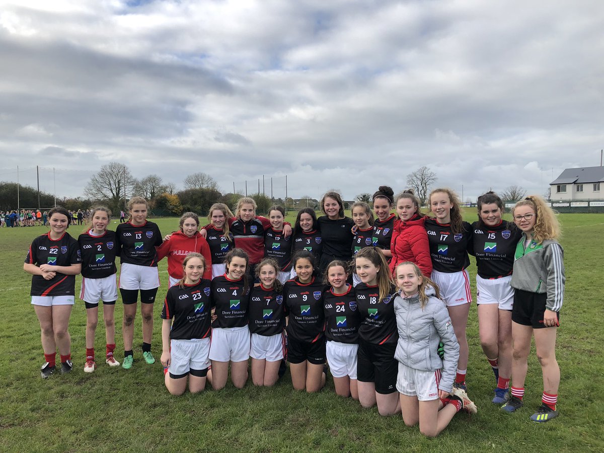 MungretCCPE's tweet image. Busy sporting day today for @mungretcc with @LadiesFootball @lidl_ireland blitz hosted excellently by TYs @CastletroyC Our girls had a ball 🤗 1st year boys had a great day @Vball_Ireland spikeball competition, qualifying for regional finals! #allgo #activeschools