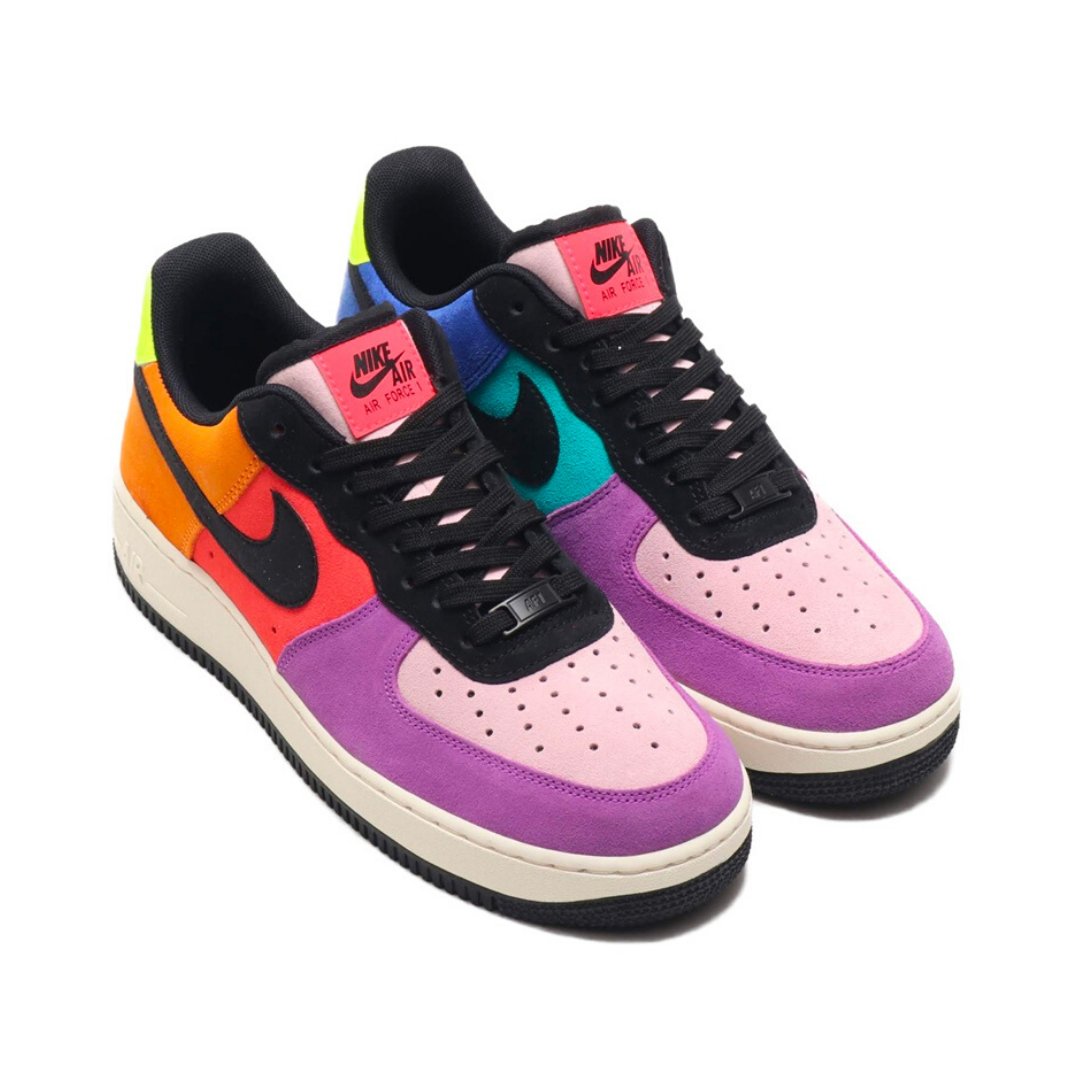 HYPEBEAST's tweet photo. .@Nike x @atmos_tokyo unveil the “POP THE STREET” collection, featuring bold new designs on the Air Force 1 and Air Barrage Mid. See more: https://t.co/C66HUunoQj https://t.co/CRyVELl0kg