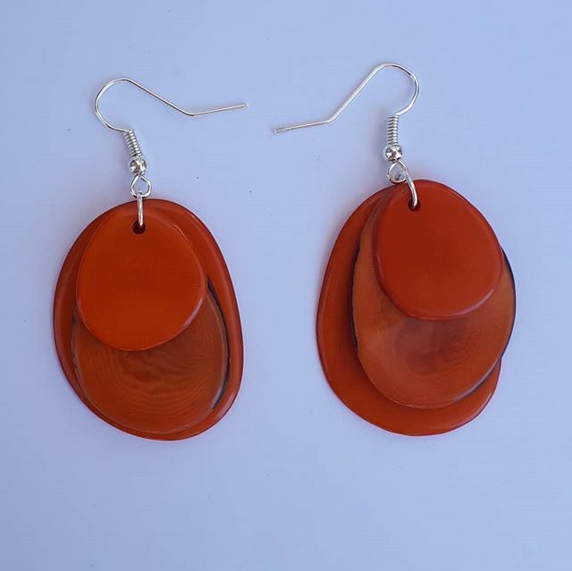 Orange Vibes
#earrings #tagua #taguajewelry