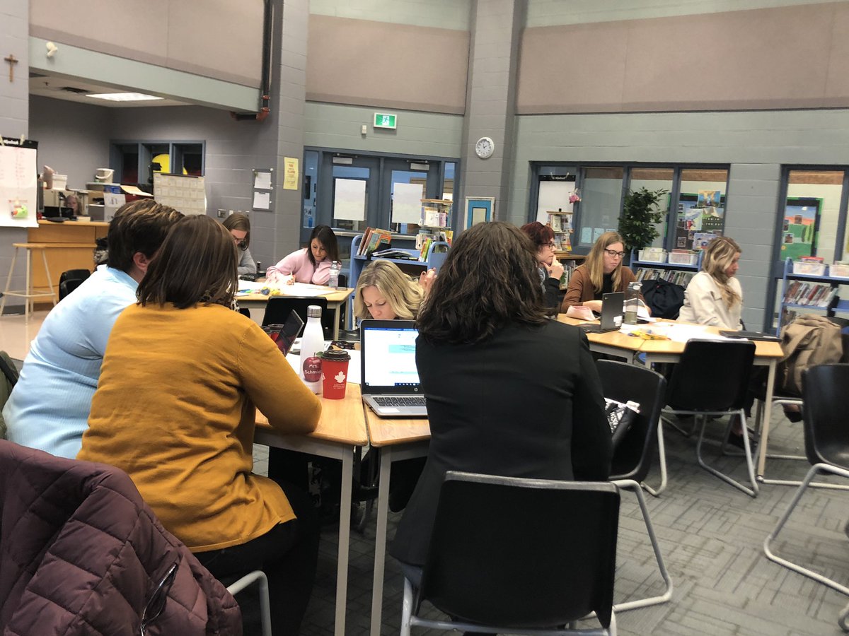 nottenloretta's tweet image. Enjoyed attending this afternoon’s math hub PD #wcdsbmath where math leads explored Fundamental of Mathematics in greater depth, exploring key instructional decisions that lead to stronger learning outcomes @WCDSBNewswire #SuccessForEach @DucPetra