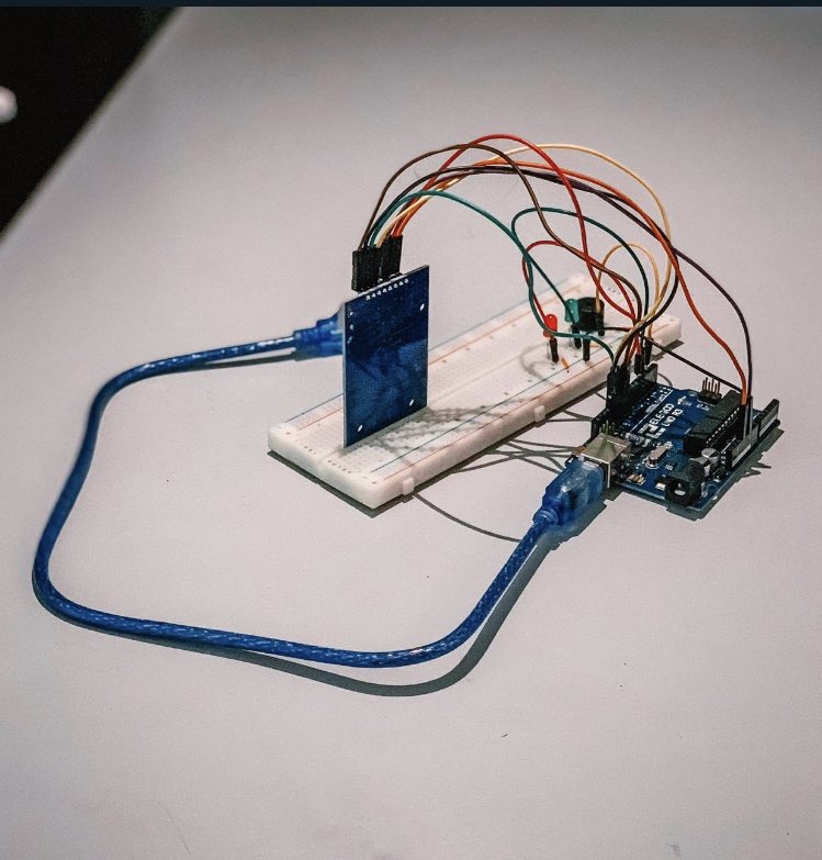 Reem_Mdu's tweet photo. Arduino and internet of things 💾
#Arduino_IOT_WS https://t.co/fvA2wOPQgh