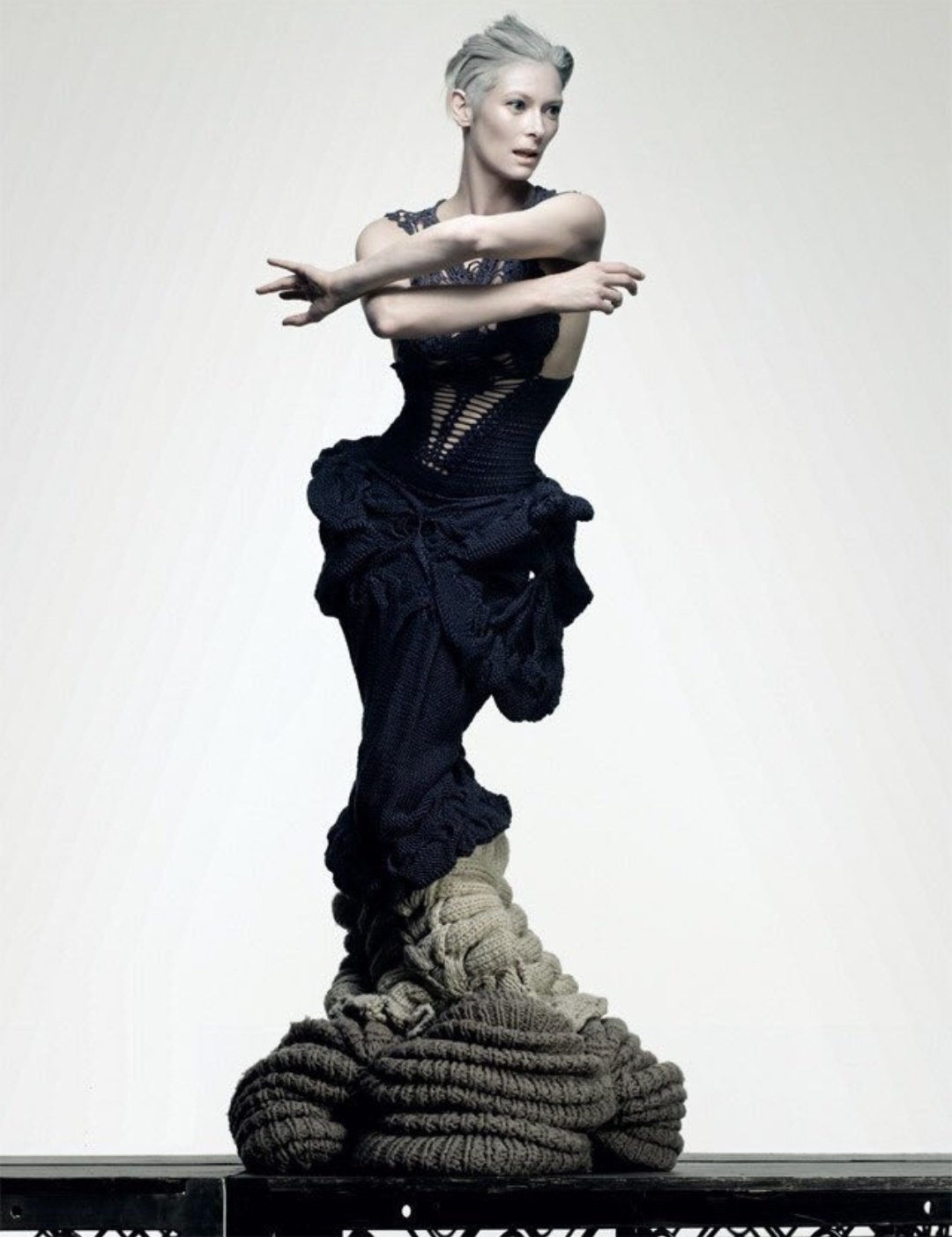 HAPPY BIRTHDAY ICON  TILDA SWINTON 