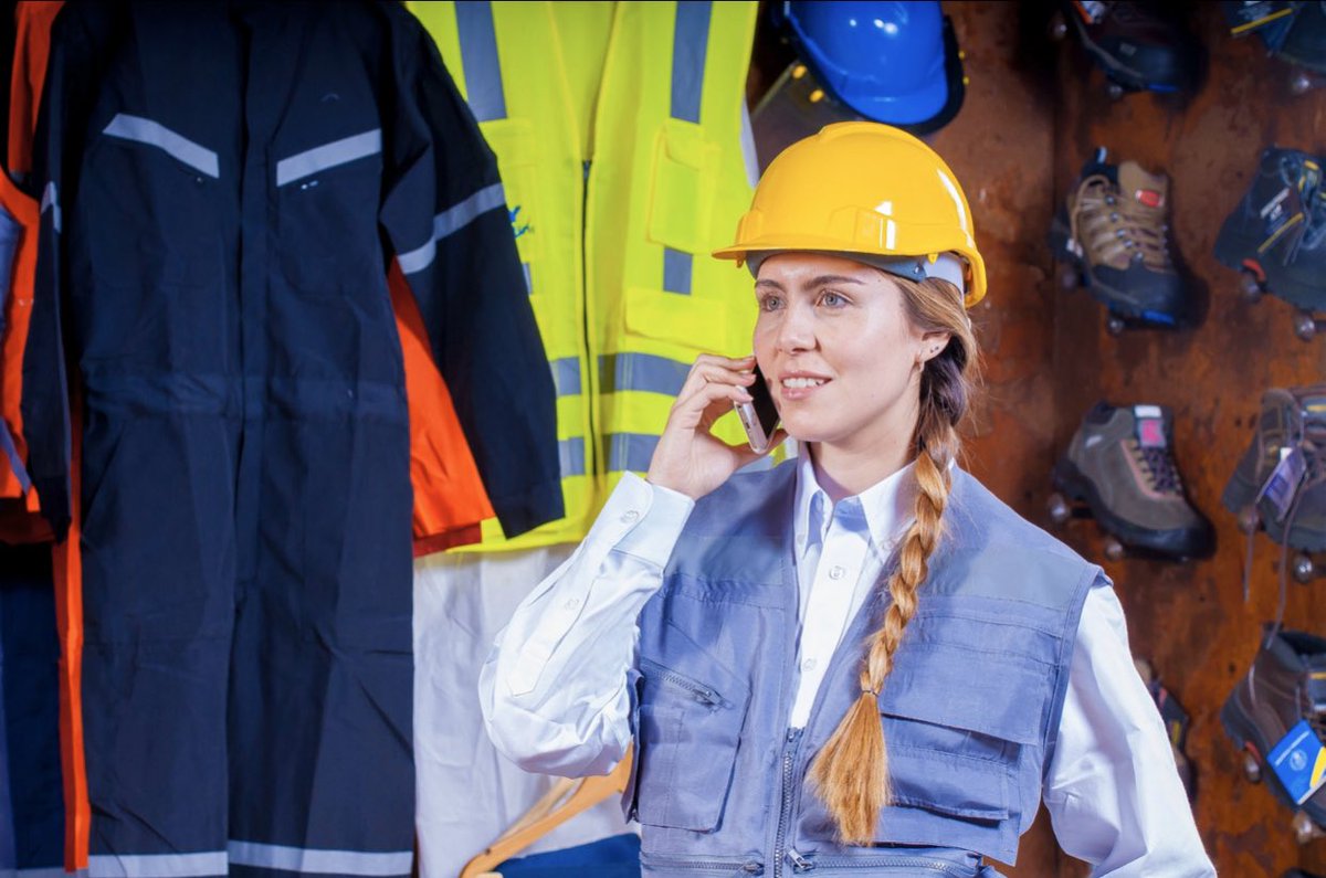 corner_sol's tweet photo. Your customers want to improve communication between the office and #construction project teams. Here's how they can do it: https://t.co/ymUdsT2IFj #mobility https://t.co/2DqZTnAErk