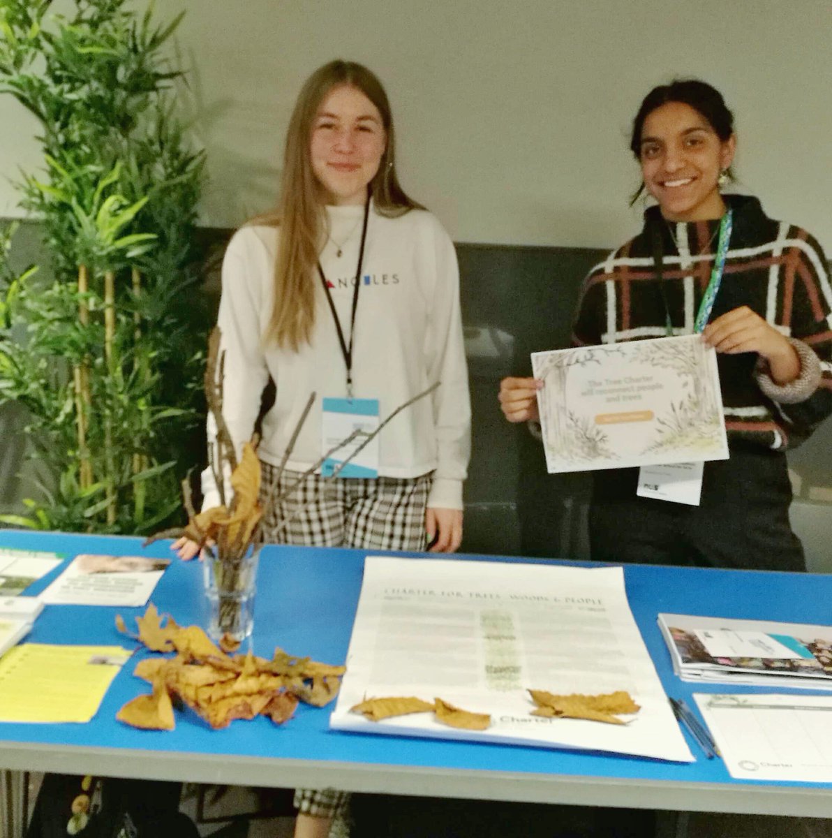 StudentForTrees's tweet photo. Two successful days at the NUS Sustainability Summit and NUS Student Eats Conference! Thank you to everyone who pledged their support!
#studentsfortrees #treecharter #nus https://t.co/ll83TwO9DR