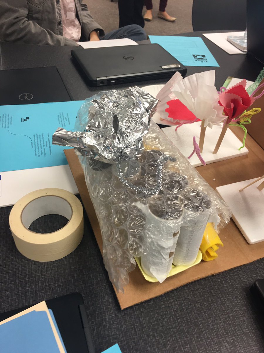 christineeinert's tweet photo. STEM professional development including our love of ELA! The auto draw site?! Wow! #novelengineering #stemcobb #stemsally #stemtania #cobbedtech @mondra_long @DanatEvans https://t.co/bbaa4HRET4
